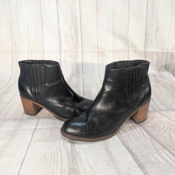 Wolverine 1000 Mile W00844 Women 7.5 Black Leather Block Heel Ankle Bootie Boot - Picture 9 of 10